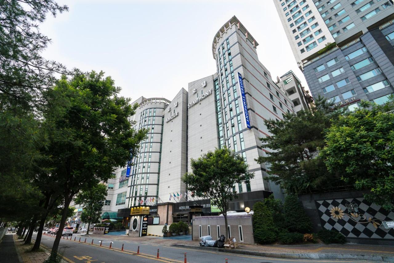 Symphony Hotel Suwon Exterior foto